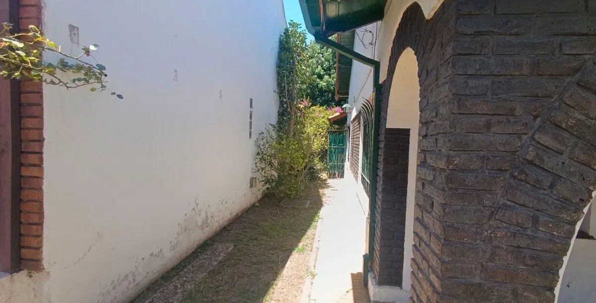 VENTA CASA 3 AMBIENTES QUILMES CENTRO APTO CREDITO 4