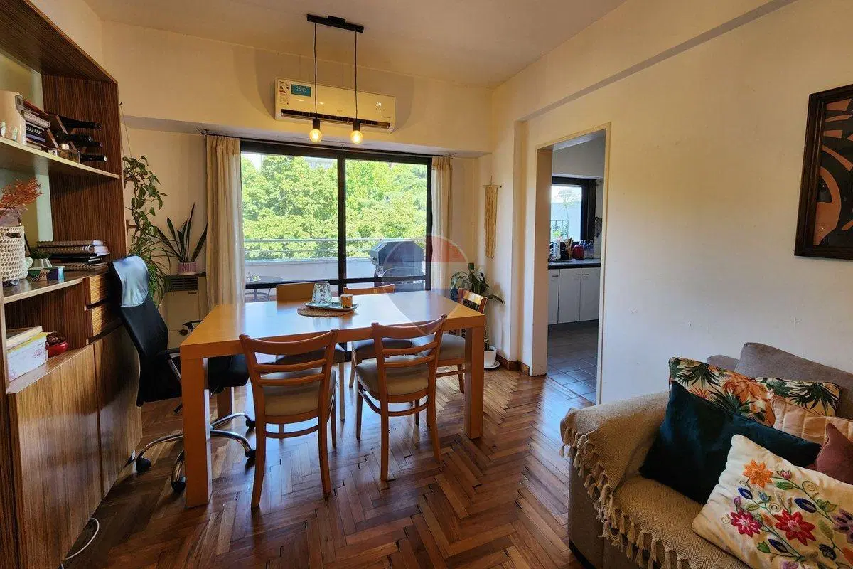 Venta Depto 2amb balcón terraza fte. Plaza Conesa 4
