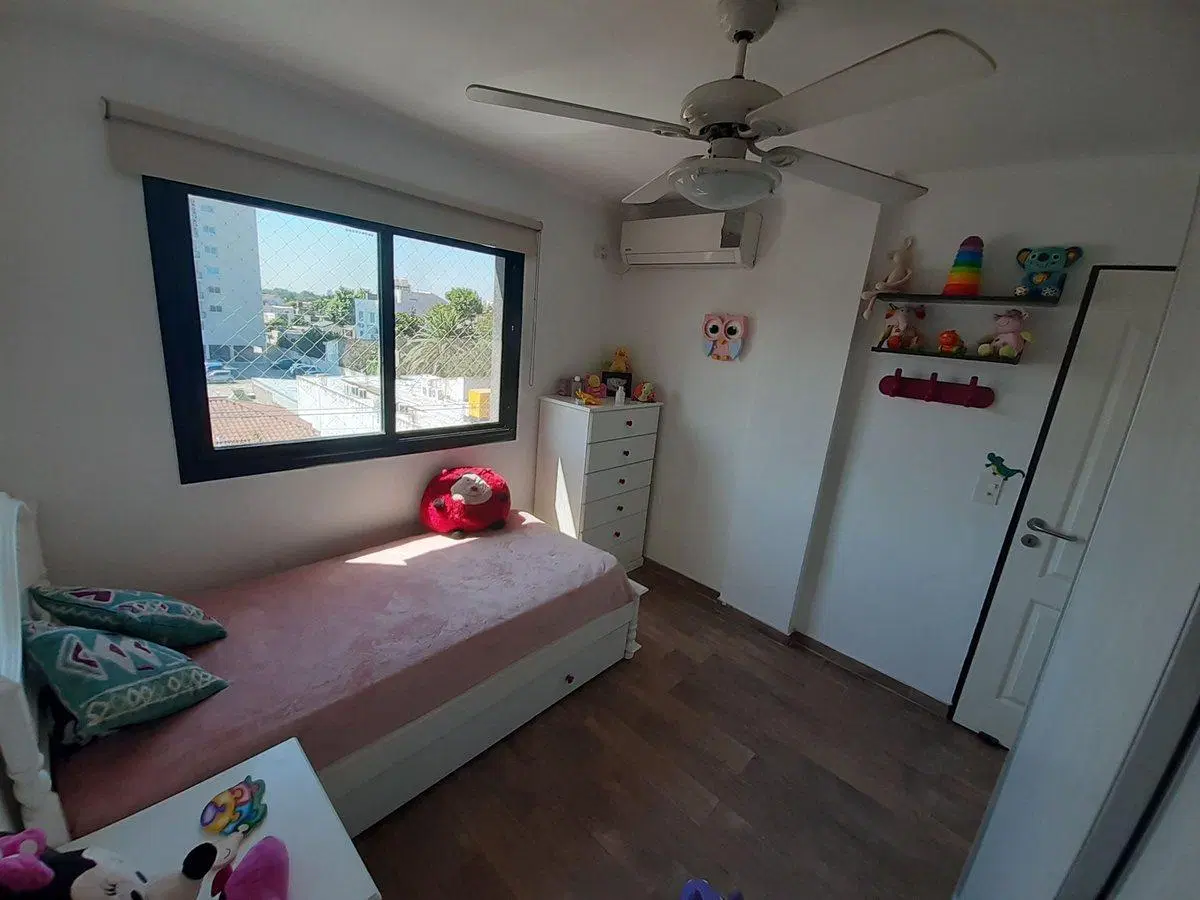 VENTA DEPTO 3 AMBIENTES - FCIO VARELA - C/COCHERA 4