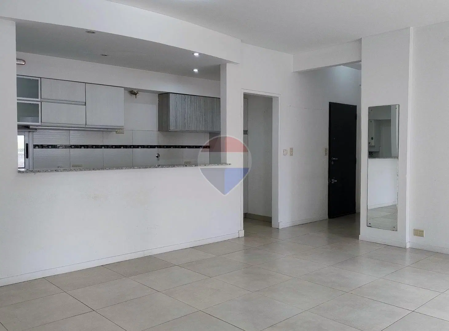 VENTA DEPTO 3 AMBIENTES CON COCHERA EN QUILMES 4