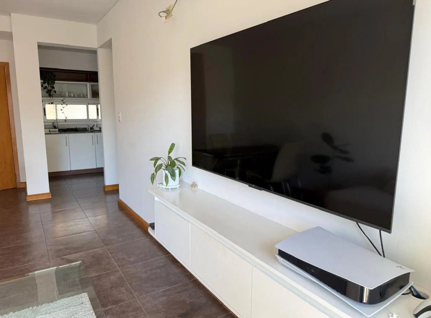 VENTA DPTO 2 AMB BALCÓN Y COCHERA BERNAL CENTRO 5