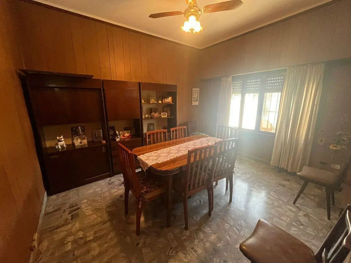 VENTA PH DE 3 AMB CON PATIO Y COCHERA EN BERNAL 5