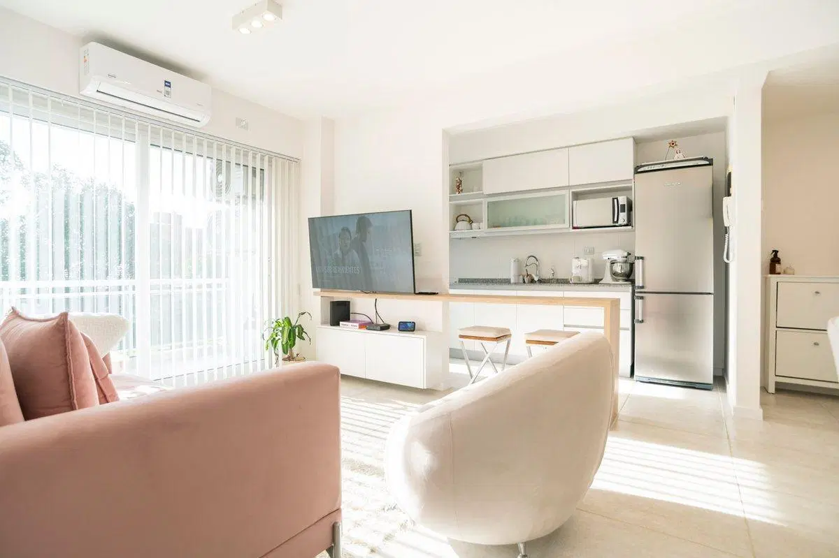 Departamento 3 ambientes en venta Bernal 4