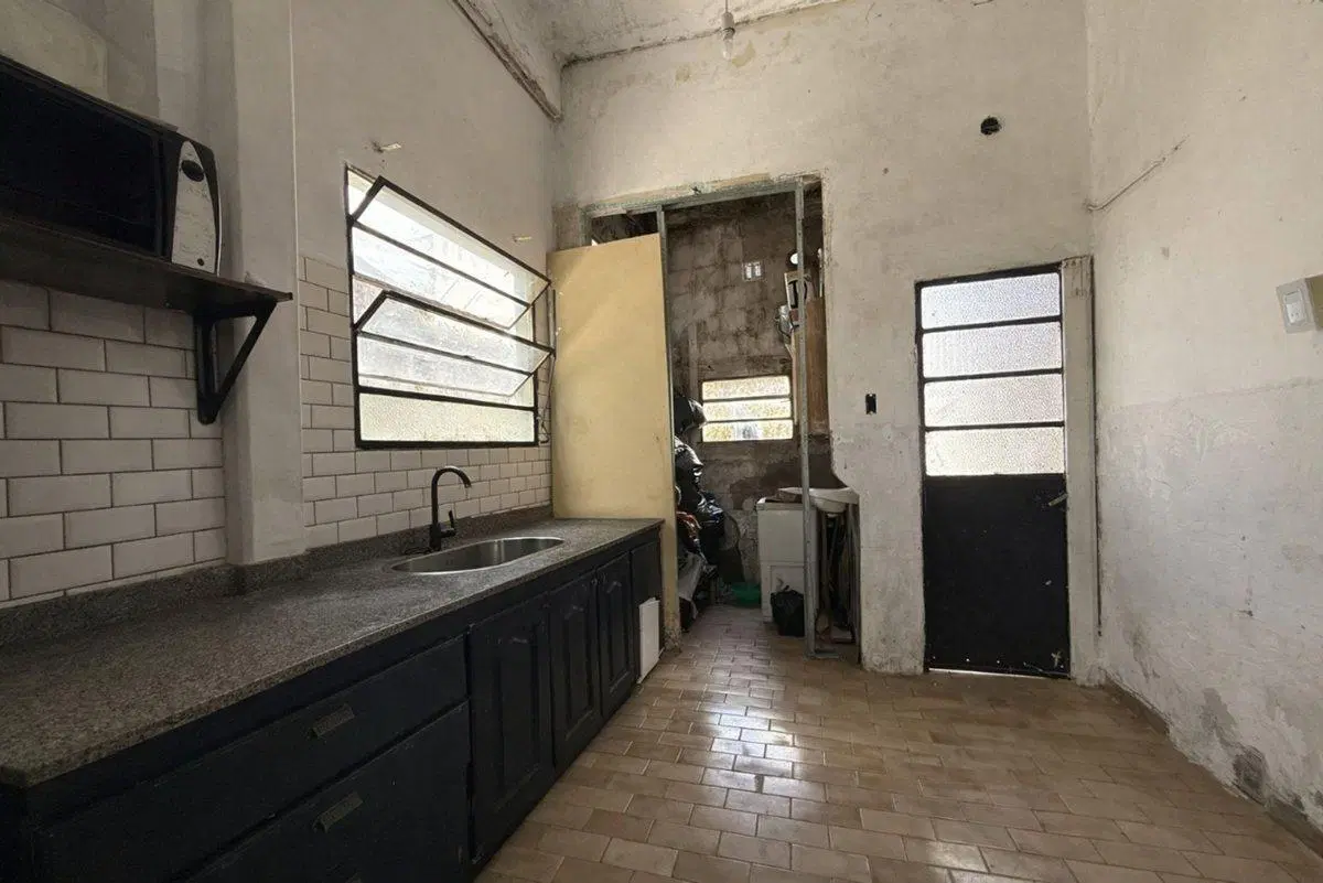 VENTA CASA 3 AMBIENTES DE ESTILO "CHORIZO", BERNAL 5