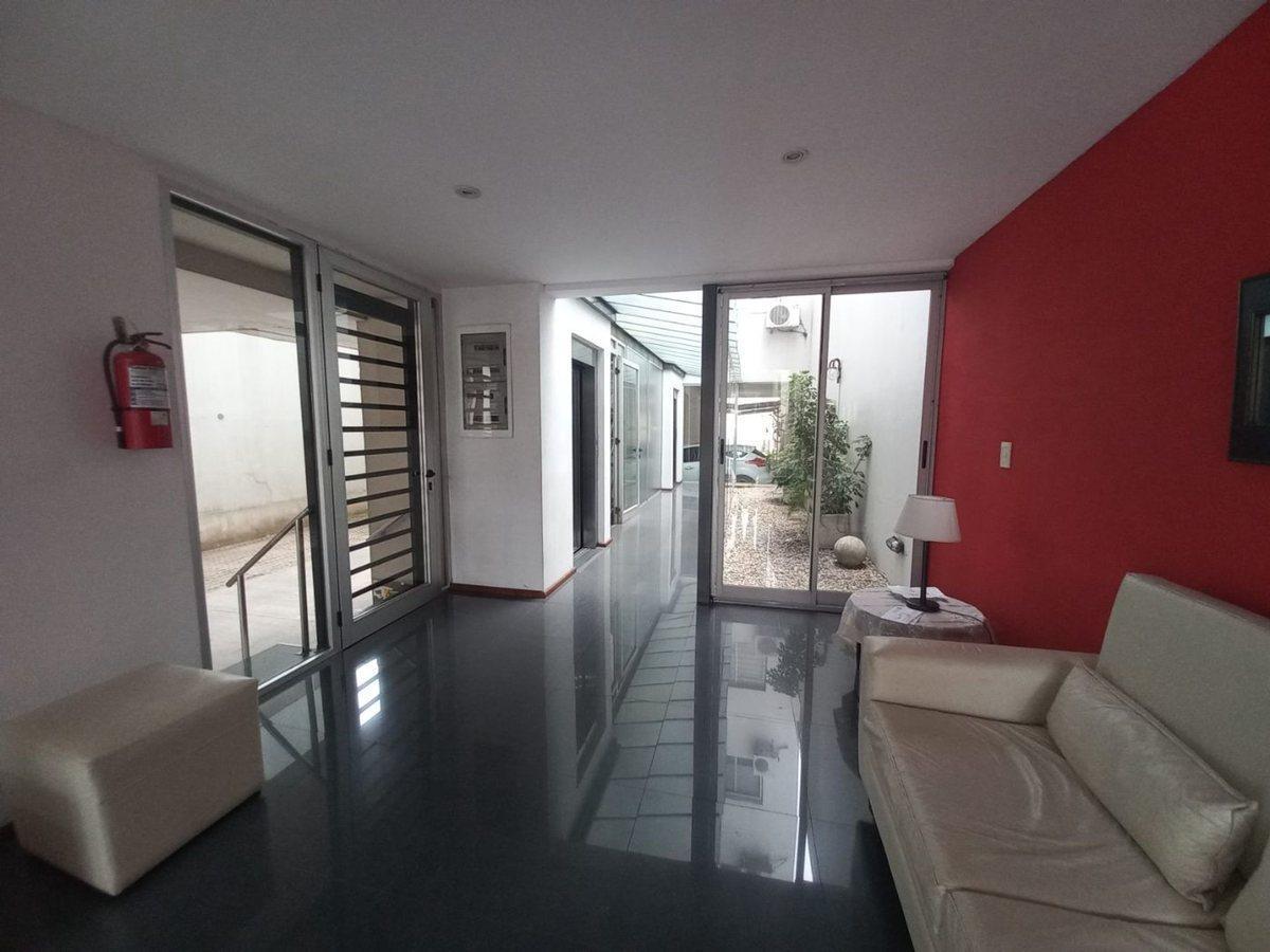 Foto de VENTA DEPATO 2 AMB ZAPIOLA 103 CENTRO BERNAL, imagen 3