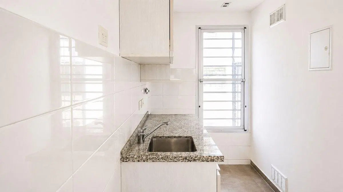 ALQUILER DEPARTAMENTO 3 AMB BALCÓN COCHERA BERNAL 3