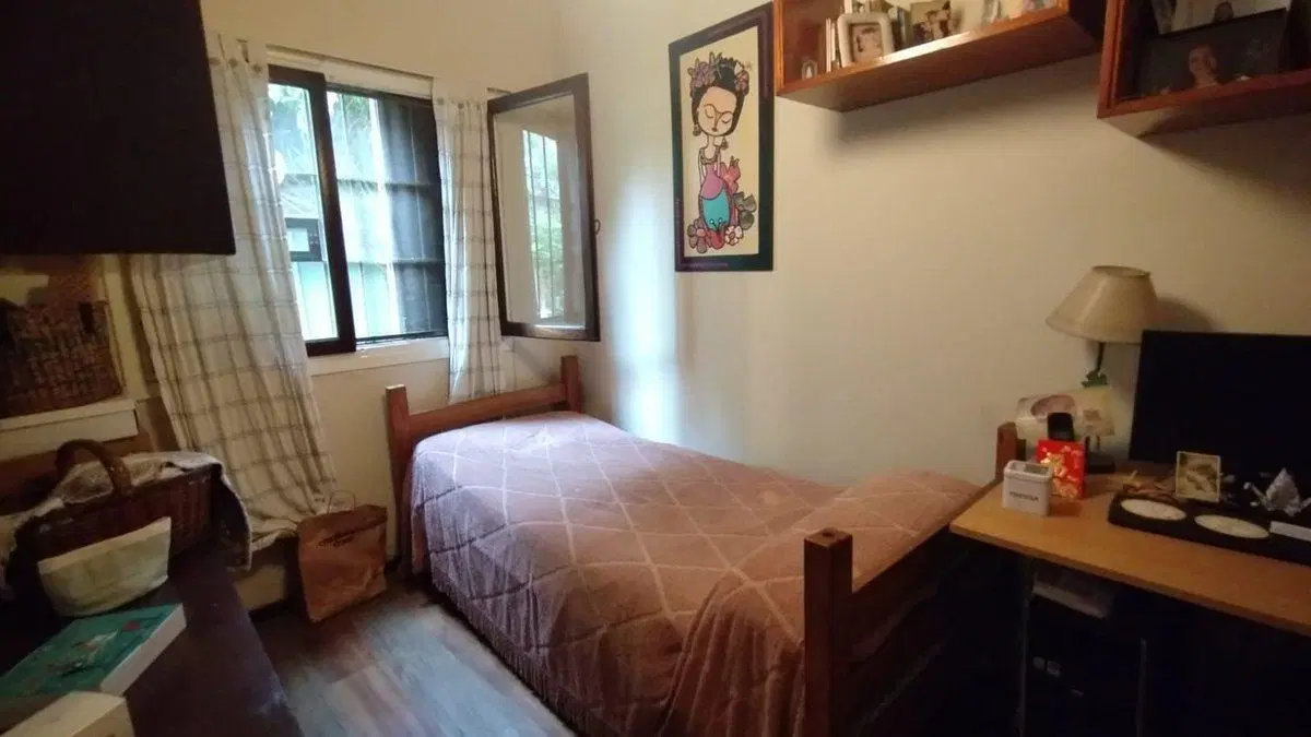 Venta casa 3 ambientes con jardín en Bernal 5