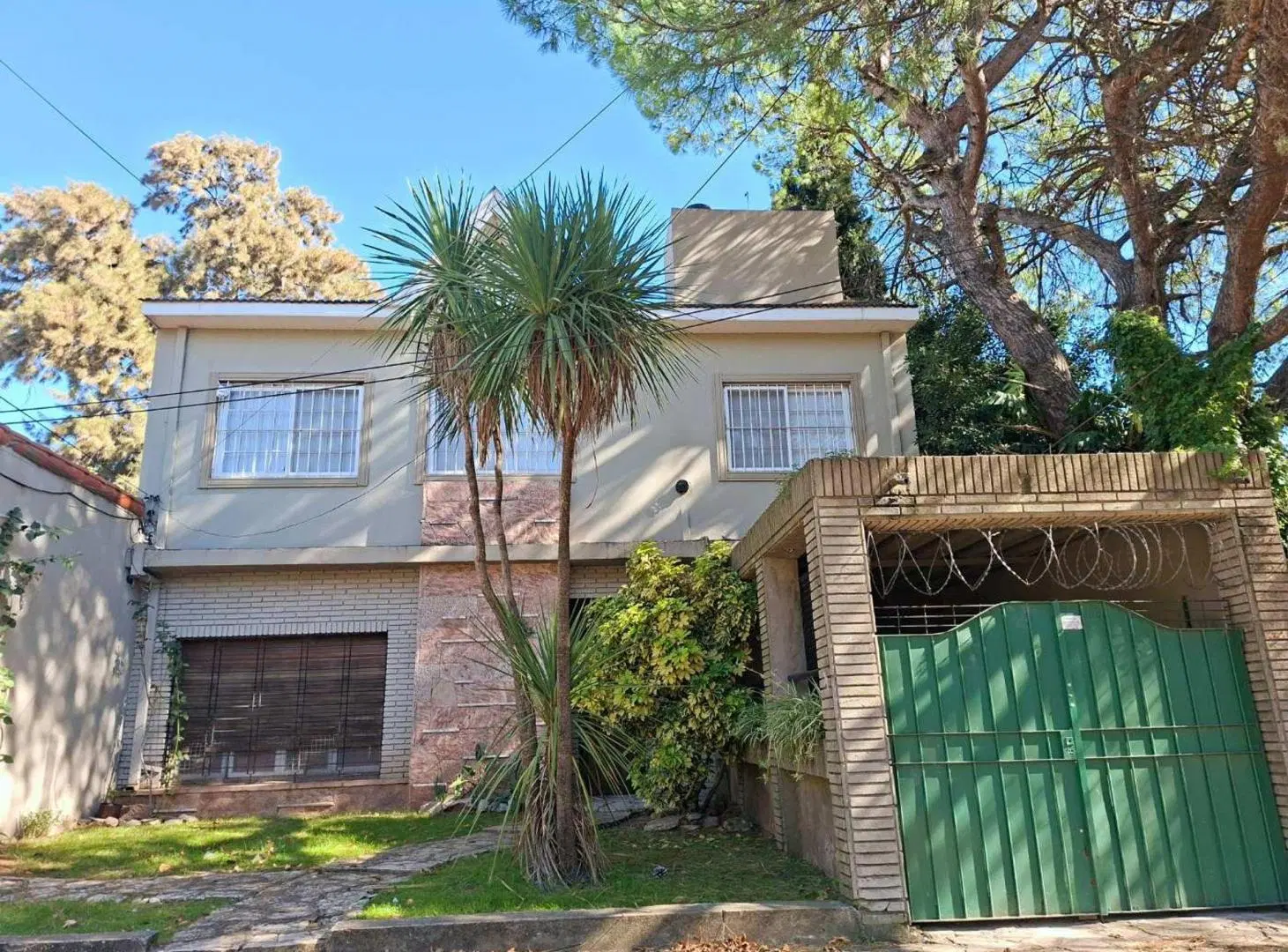 VENTA PH 3 AMB CON JARDIN Y COCHERA, DON BOSCO 2