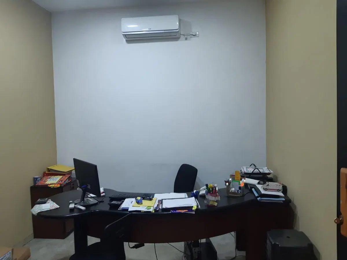 ALQUILER DE DEPÓSITO Y OFICINAS ADMINISTRATIVAS 2