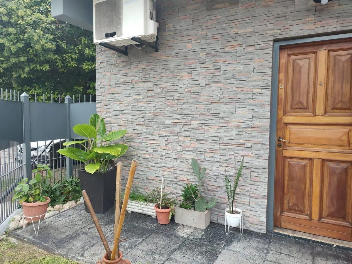 VENTA/PERMUTA CASA EN  BERAZATEGUI 4