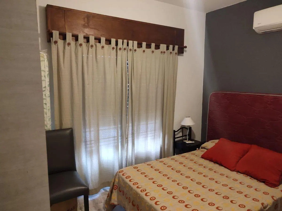 VENTA/PERMUTA CASA EN  BERAZATEGUI 3