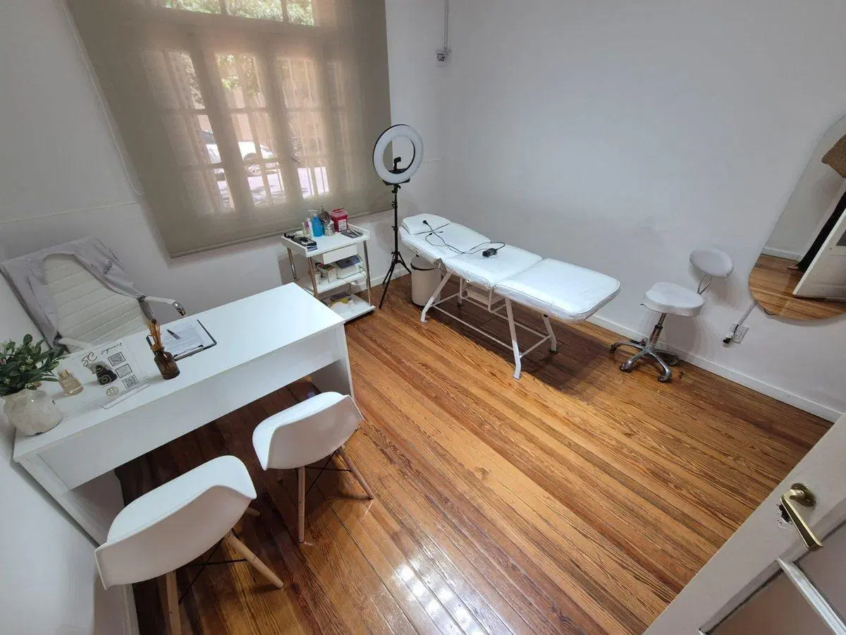 LOCAL 4 AMBIENTES CON PATIO EN QUILMES EN VENTA 8