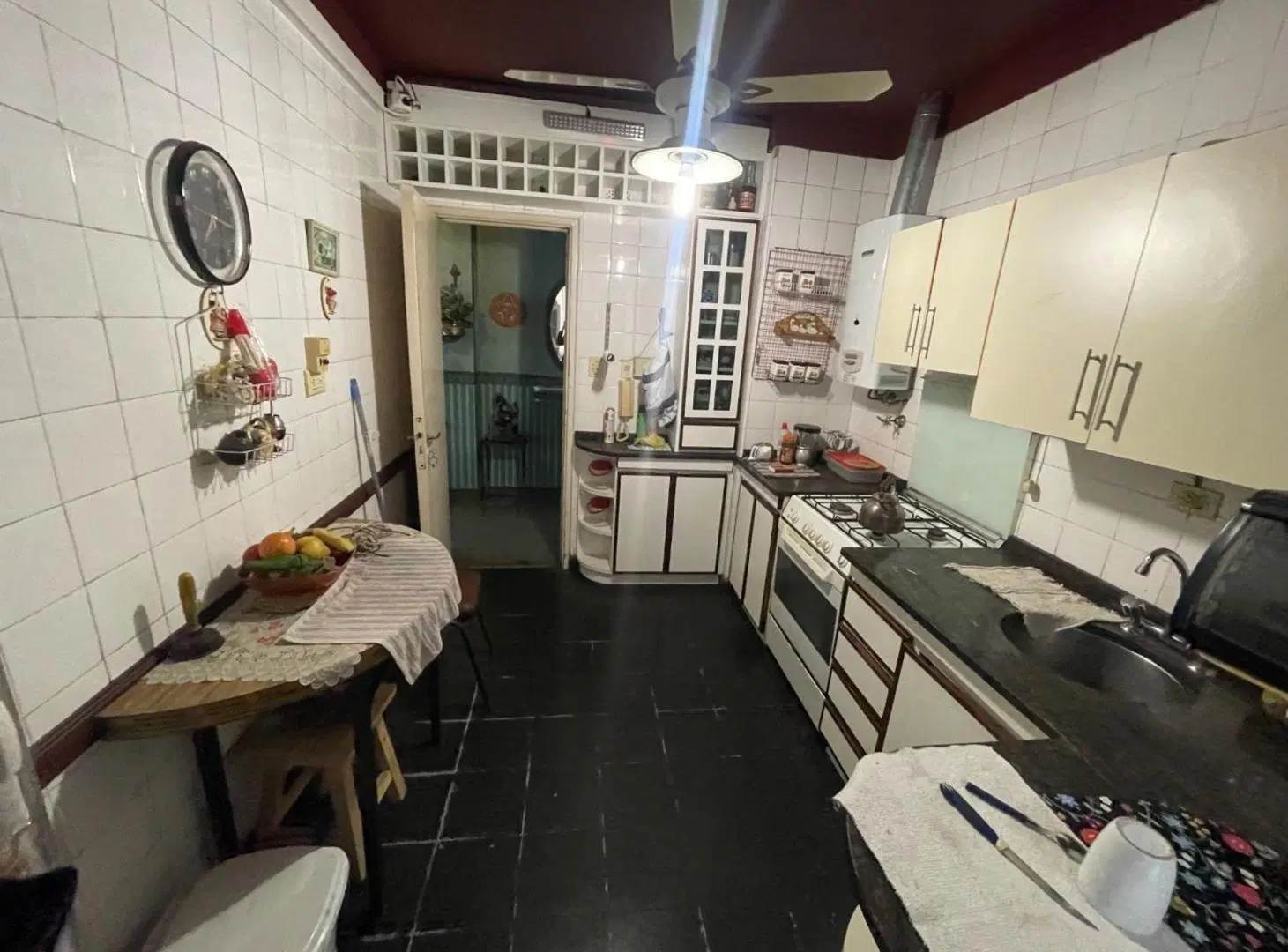 VENTA DEPARTAMENTO 3 AMB  BALCON AL FRENTE QUILMES 3