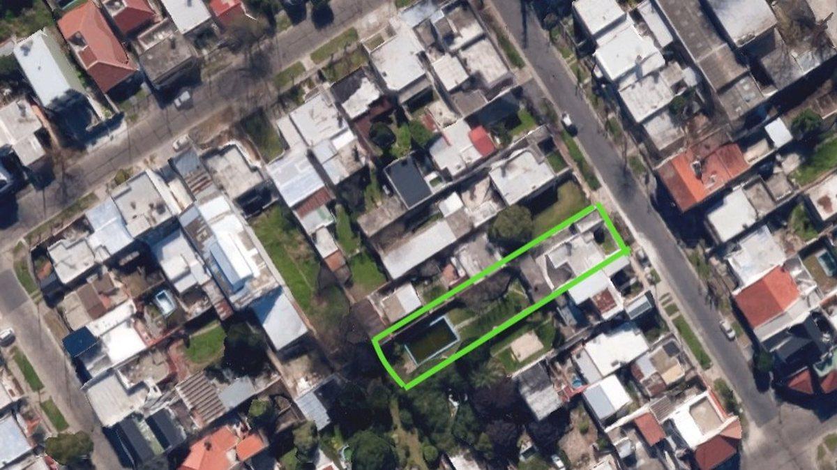 Foto de VENTA CASA 3 AMB BERAZATEGUI A RECICLAR, imagen 2