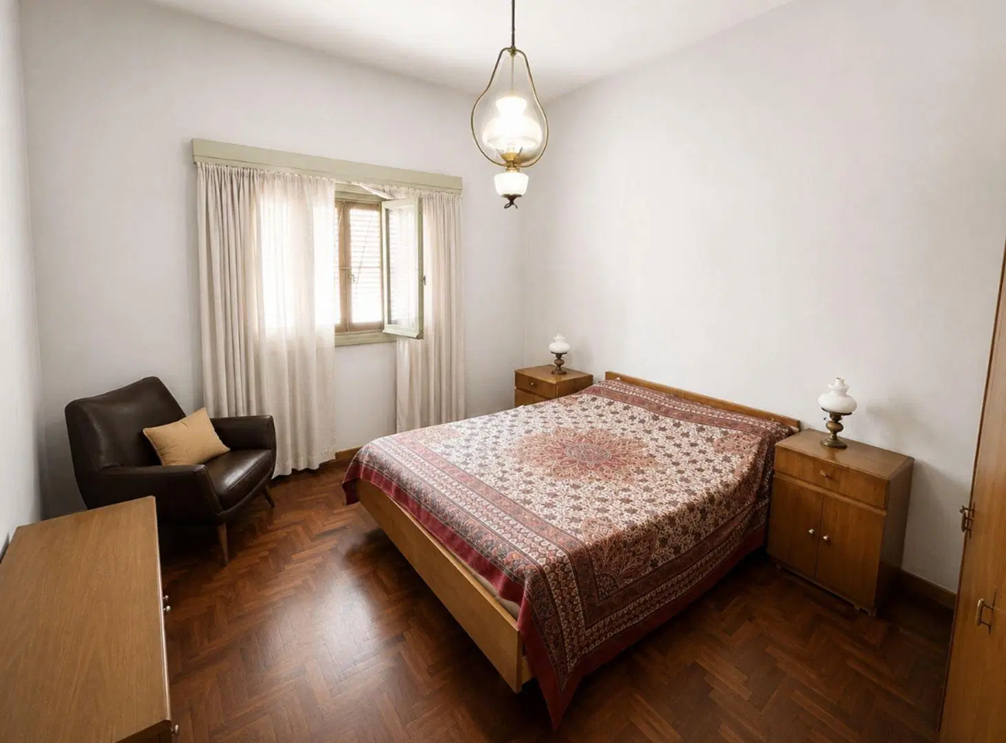 CASA 2 DORMITORIOS EN VENTA CON PARQUE EN LANUS 8
