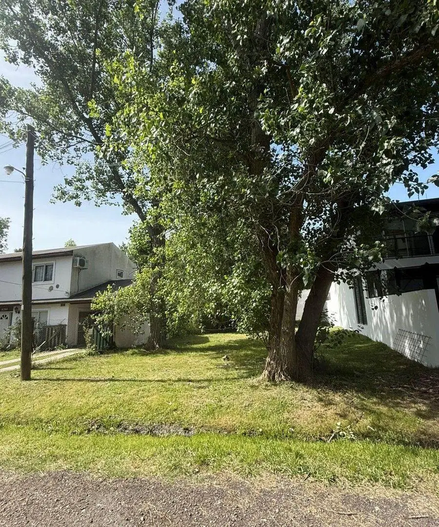 VENTA LOTE  EN BARRIO "EL CARMENCITO" HUDSON 5