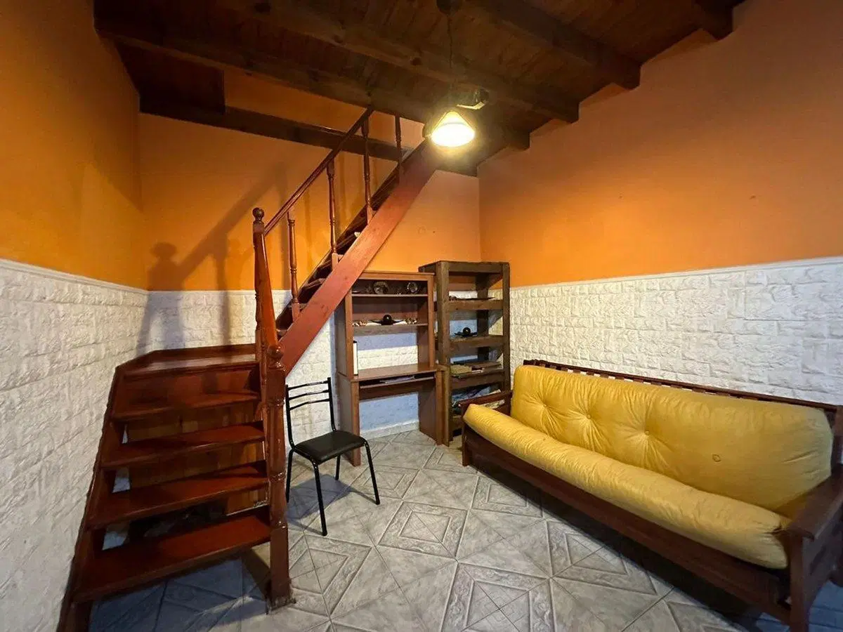 VENTA CASA 3 AMBIENTES EN QUILMES 5