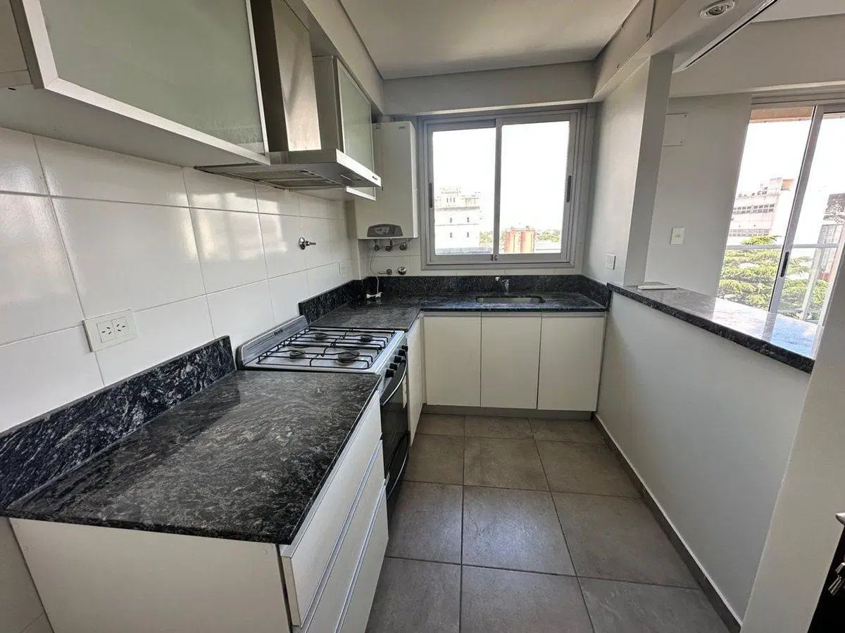 VENTA DPTO 3 AMBIENTES BALCON Y COCHERA QUILMES 5