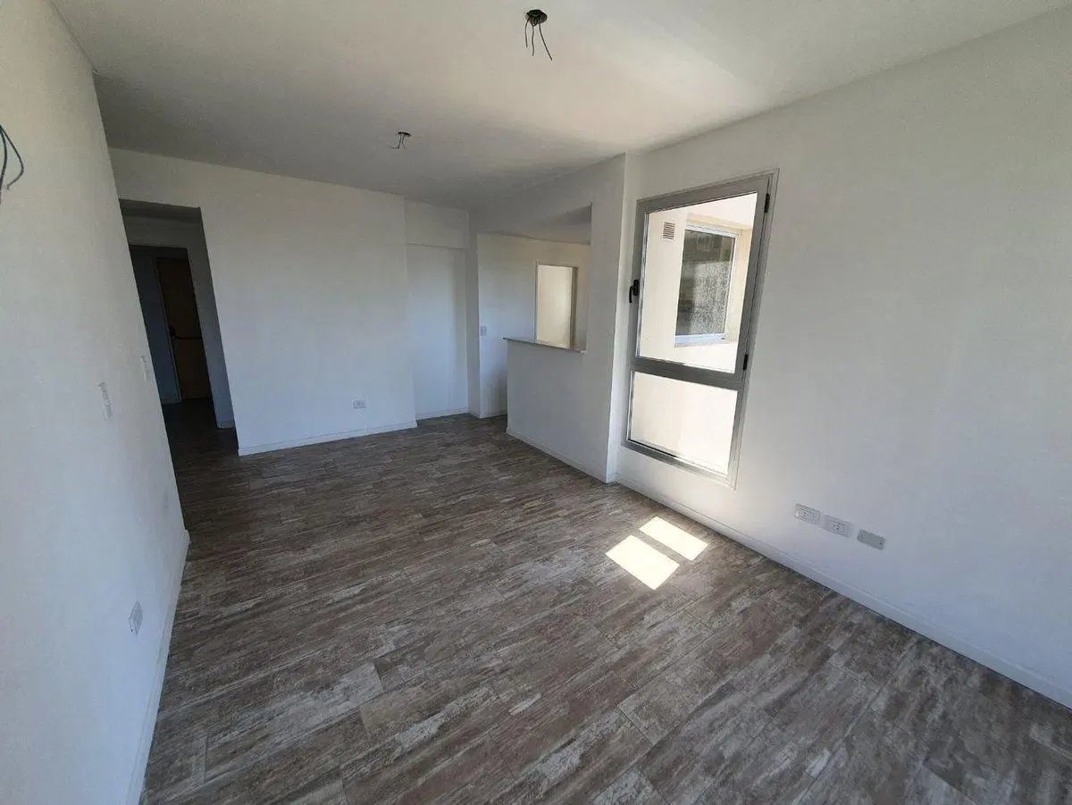 DEPARTAMENTO 2 AMBIENTES EN QUILMES 4