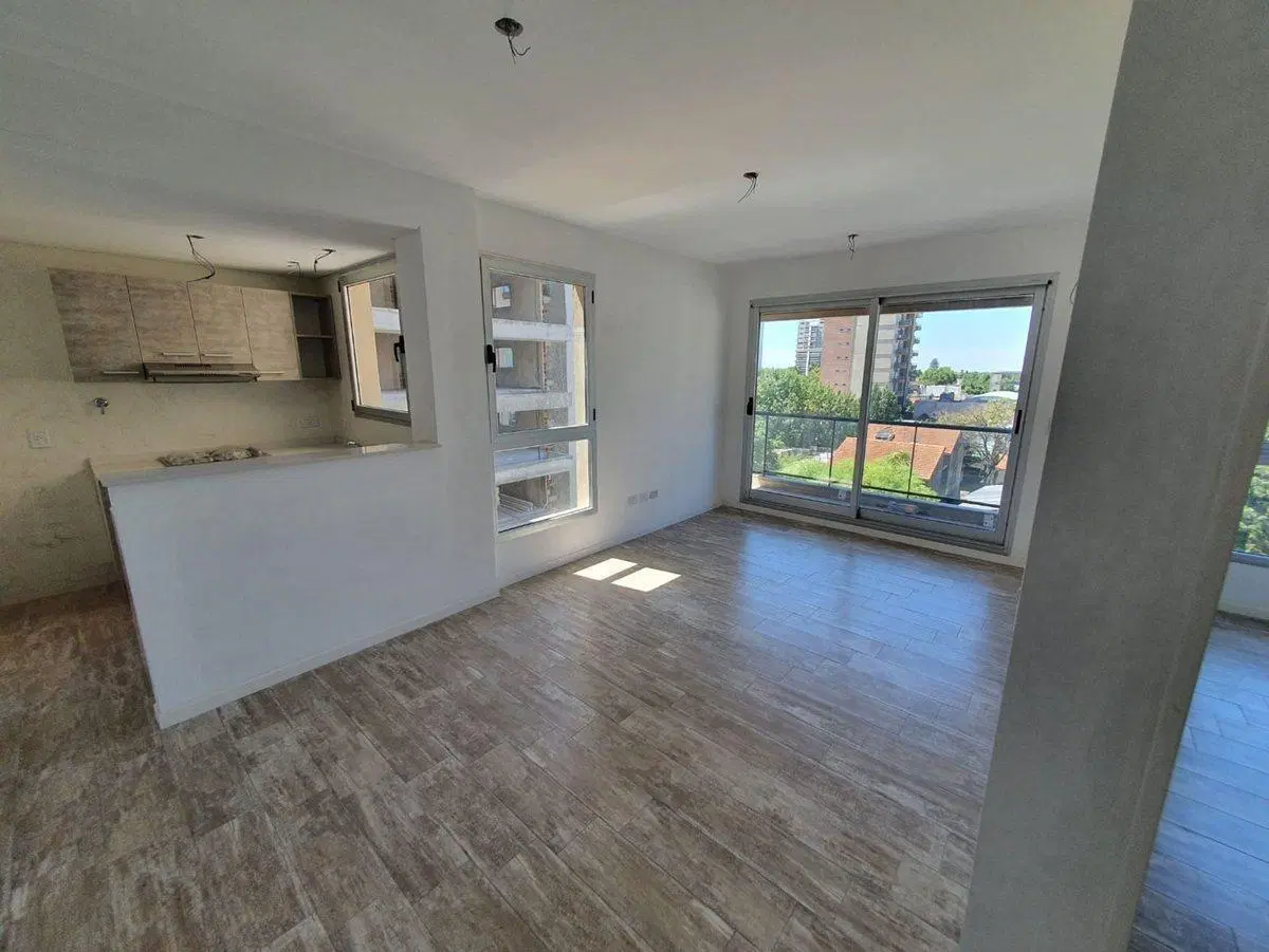DEPARTAMENTO 2 AMBIENTES EN QUILMES 5