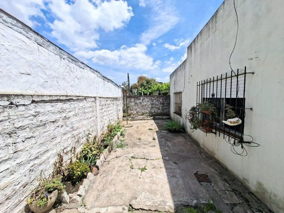 VENTA CASA 4 AMB CON PATIO, BERAZATEGUI 3