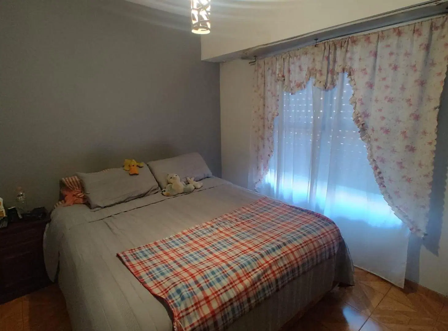 VENTA DEPTO DUPLEX 4 AMB PATIO COCHERA QUILMES 3