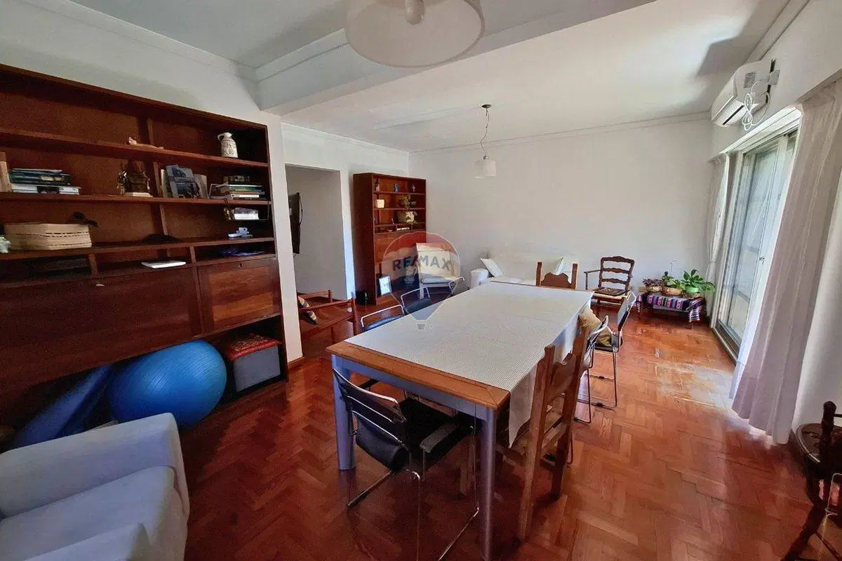 VENTA DEPTO 3 AMB AL FRENTE CON BALCÓN QUILMES 2