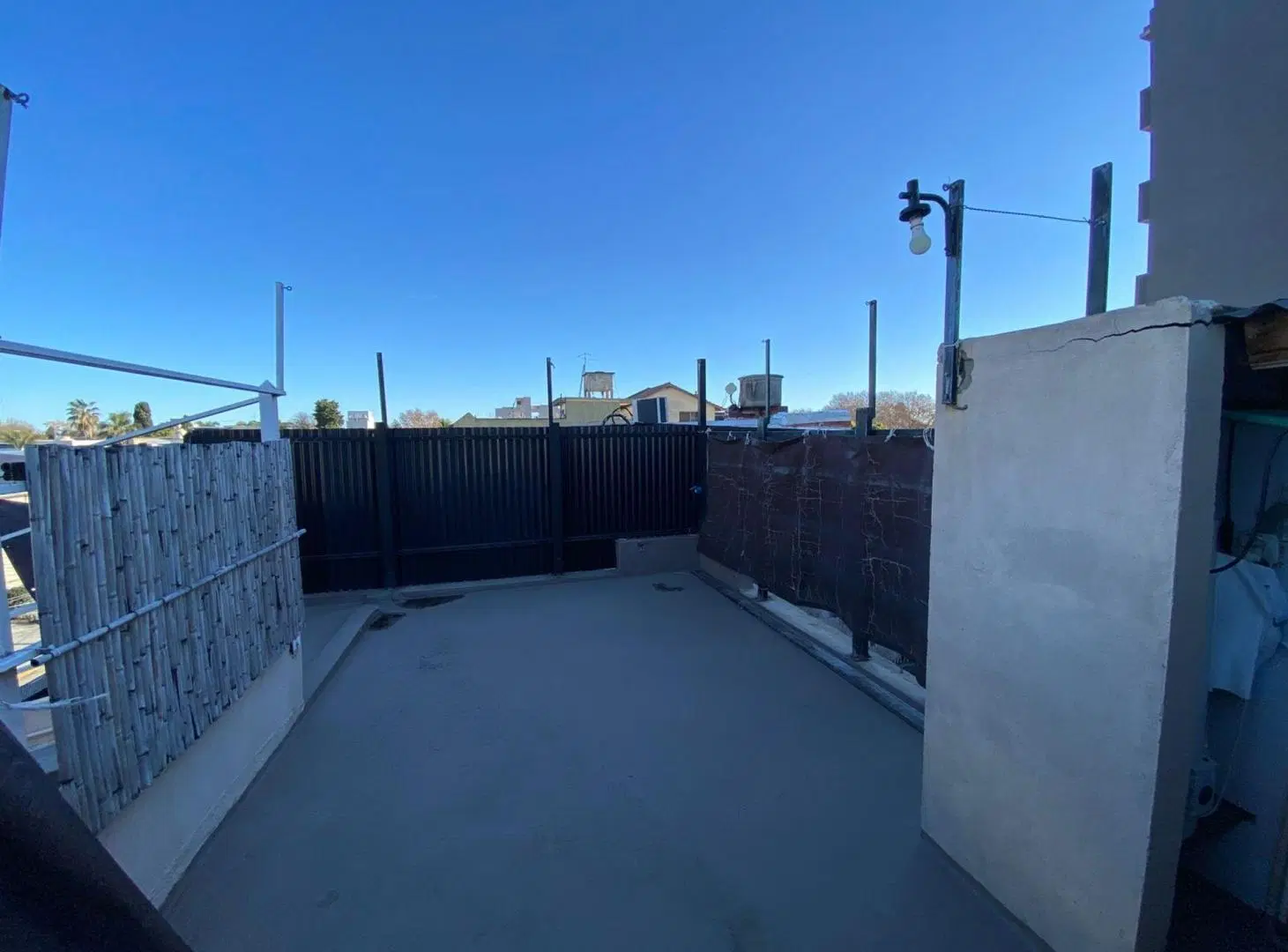 VENTA DEPARTAMENTO PH CON TERRAZA Y PATIO QUILMES 2