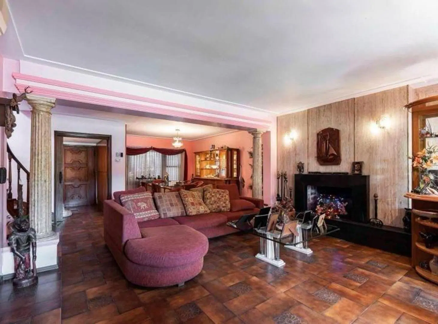 Venta casa 5 ambientes con cochera doble en Bernal 8