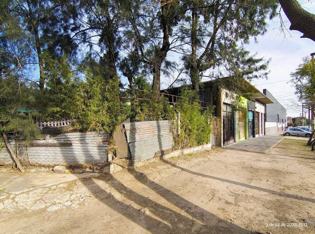 VENTA LOTE EN CONJUNTO QUILMES LOCALES DEPOSITO 5