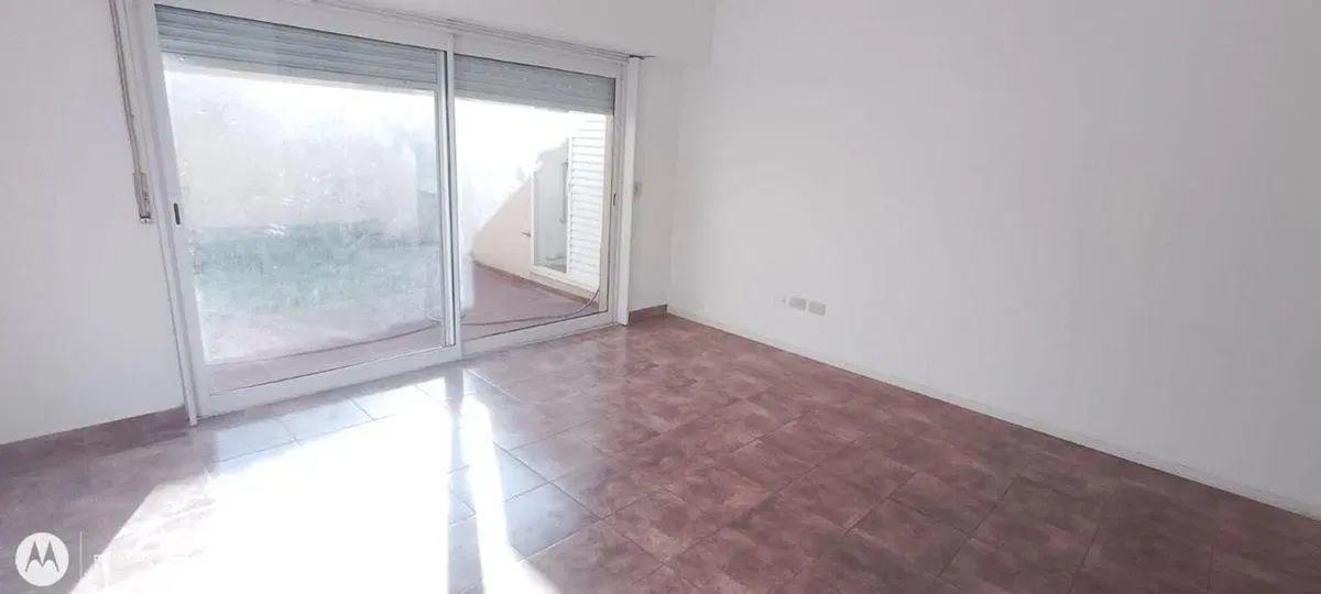 VENTA PH DUPLEX, FLORENCIO VARELA 4