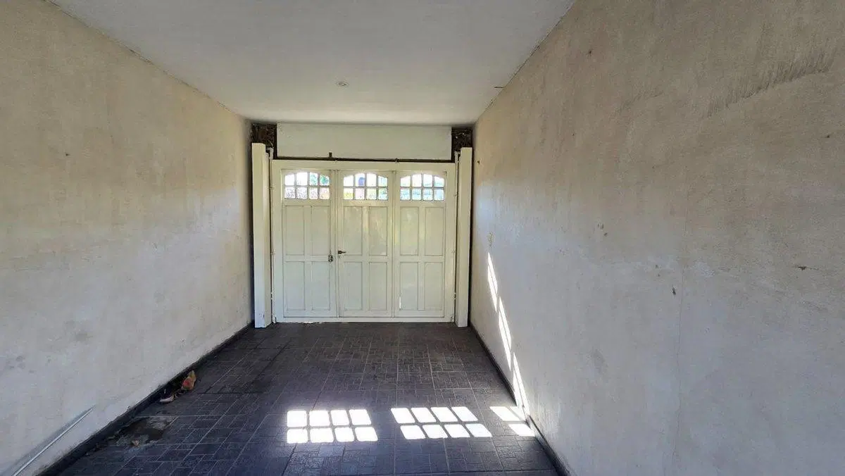 VENTA CASA 4 AMB CON COCHERA, JARDIN Y PILETA 4