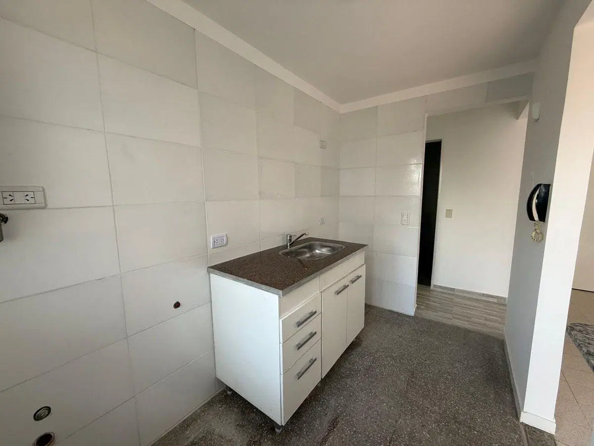 VENTA DEPARTAMENTO 3 AMBIENTES EN QUILMES CENTRO 5