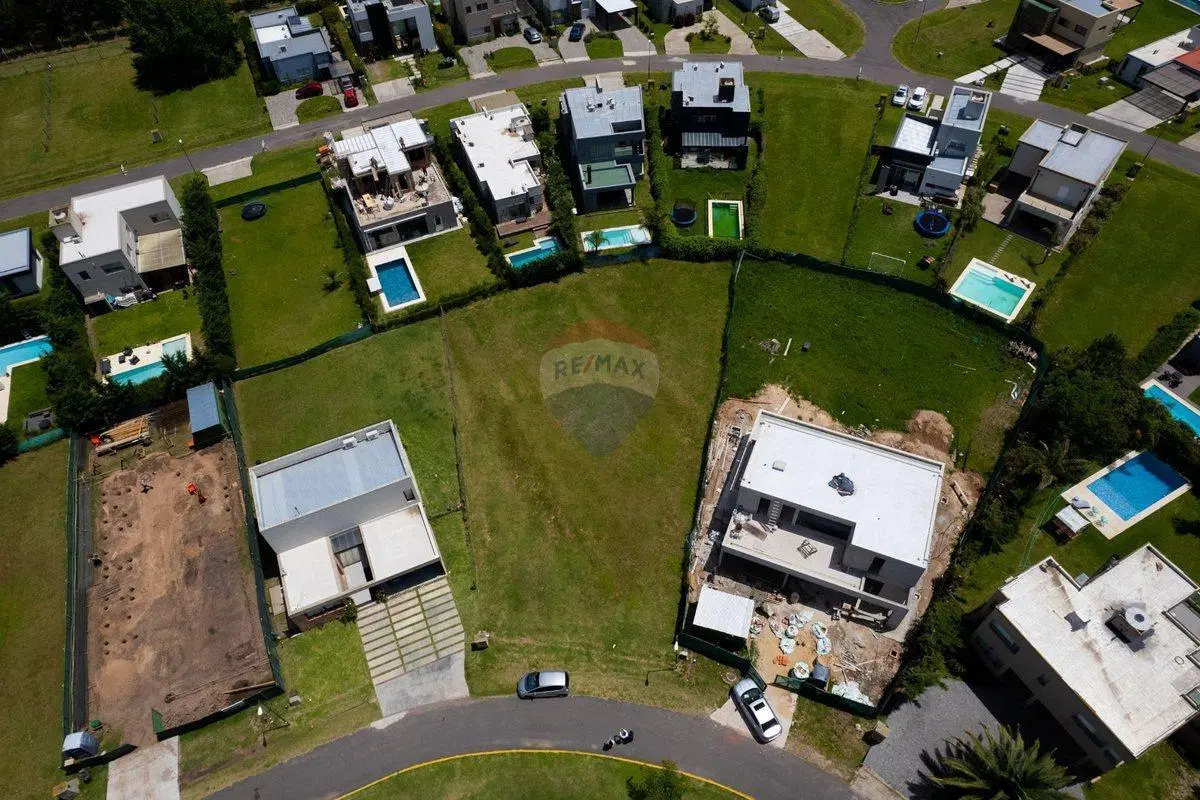 Lote Central, Barrio la Reserva de Hudson 3