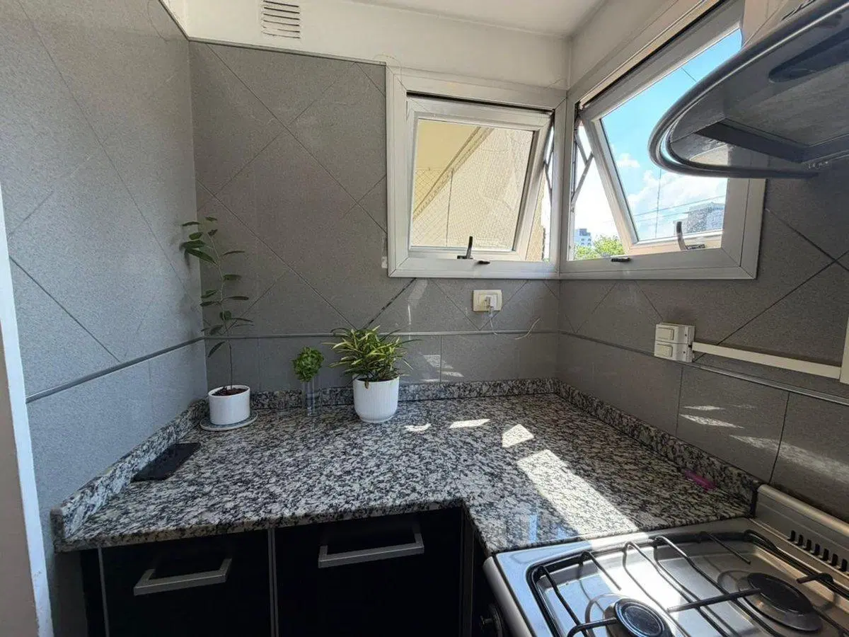 VENTA DEPARTAMENTO 2 AMBIENTES CON COCHERA 8
