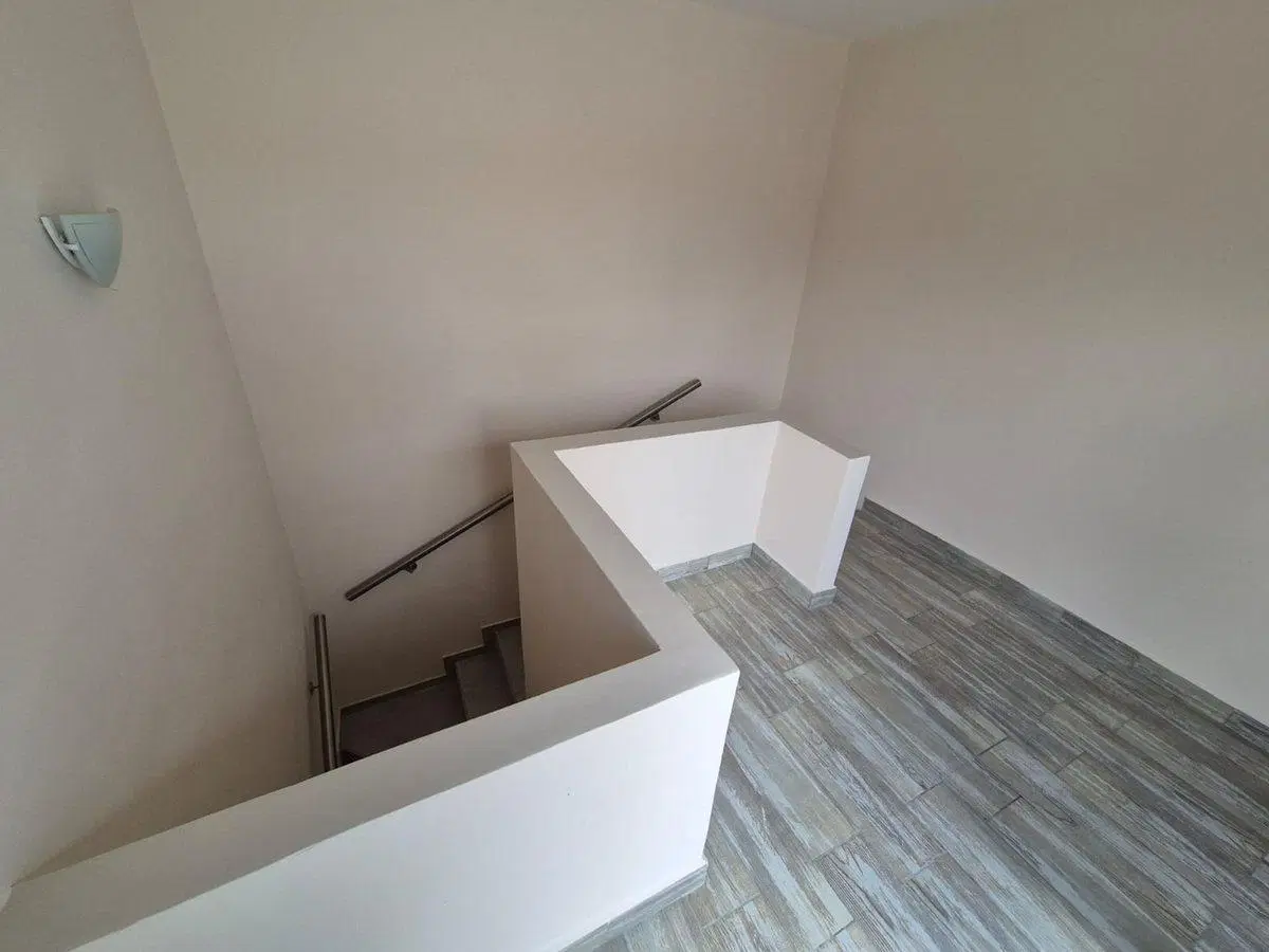 CASA 4 AMBIENTES CON COCHERA EN QUILMES EN VENTA 8
