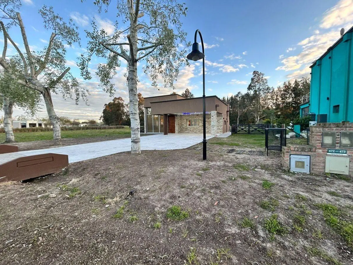 VENTA ALQUILER CASA EN HARAS DEL SUR 2 5