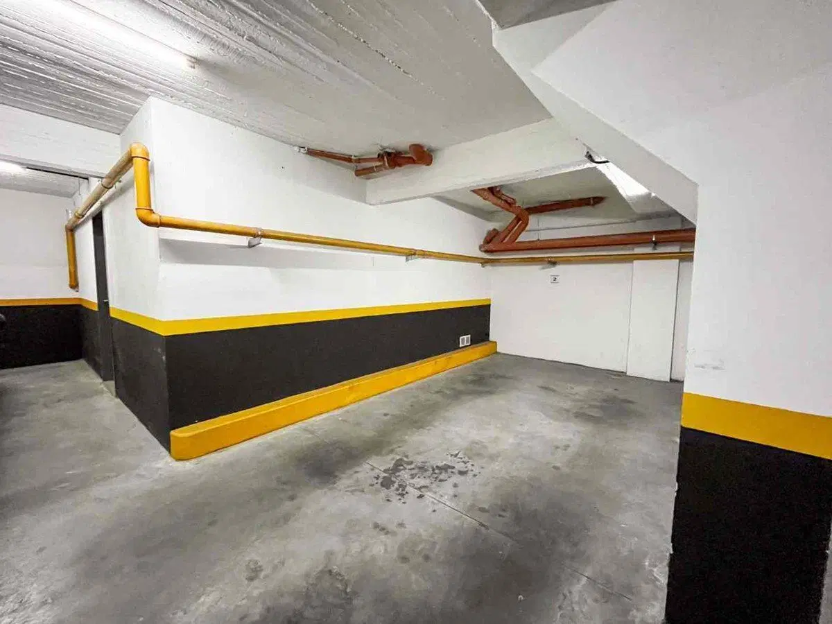 Departamento 3 ambientes en Venta Bernal c/cochera 8