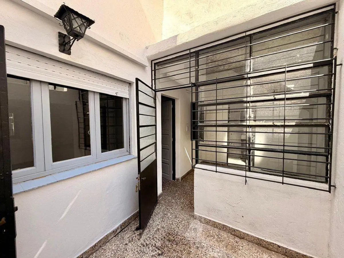 VENTA PH 3 AMBIENTES. TACUARI N 86, BERNAL ESTE. 4