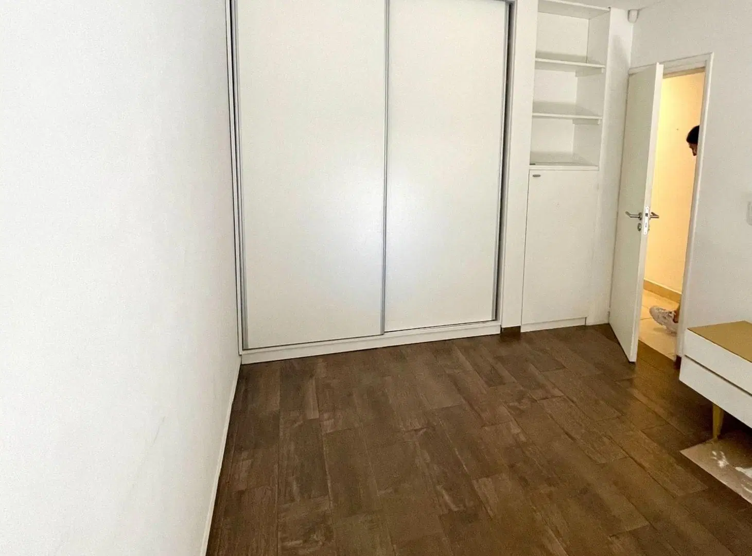 VENTA DEPTO 3 AMB AL  FRENTE CON  BALCON QUILMES 5