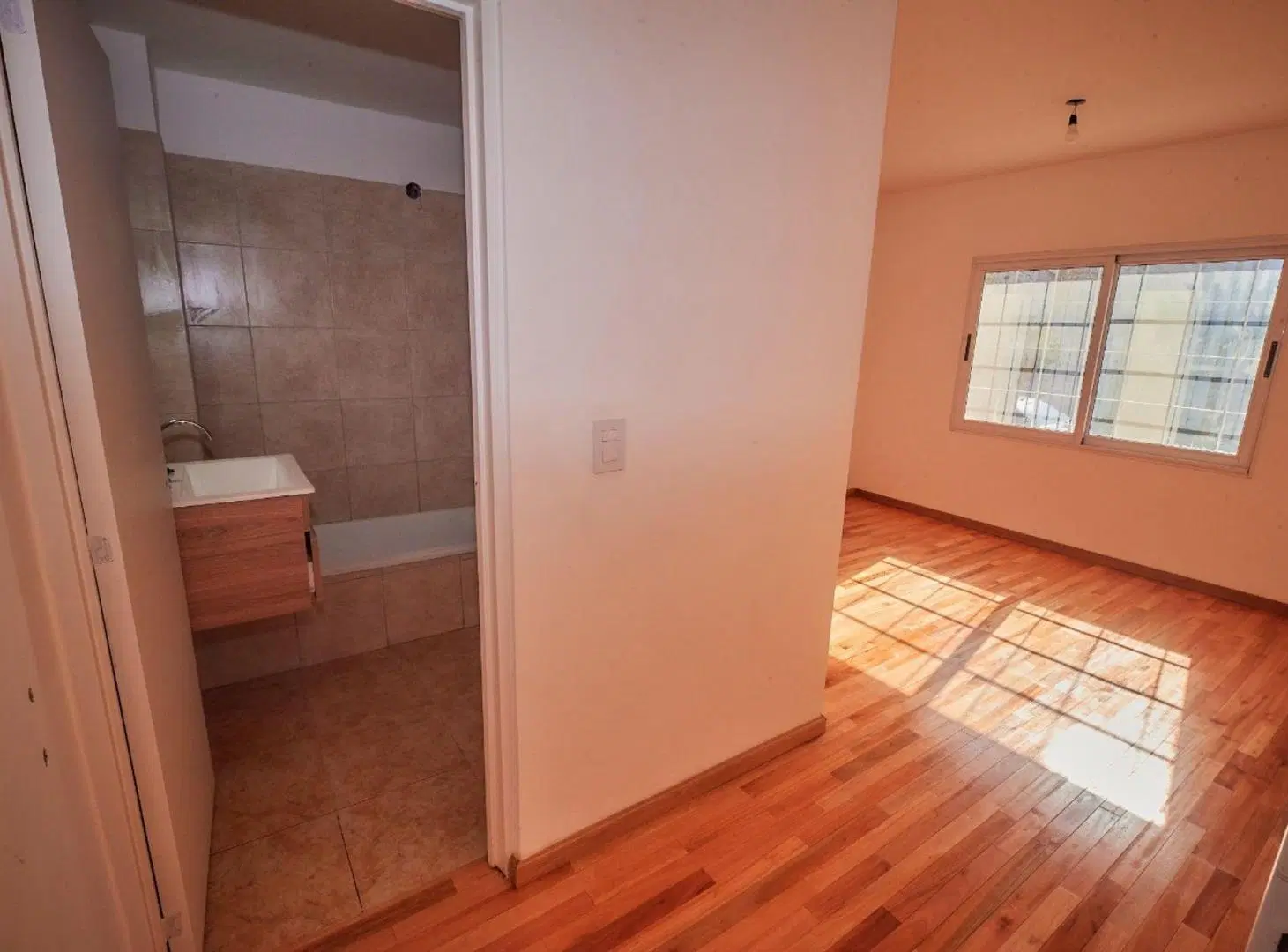 VENTA DEPARTAMENTO 3 AMBIENTES COCHERA A ESTRENAR 2
