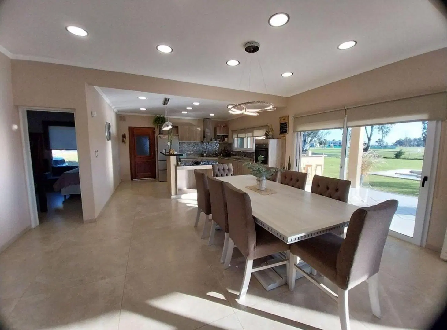 VENTA CASA 5 AMB CON PSCINA EN BARRIO ''AREA 60'' 5