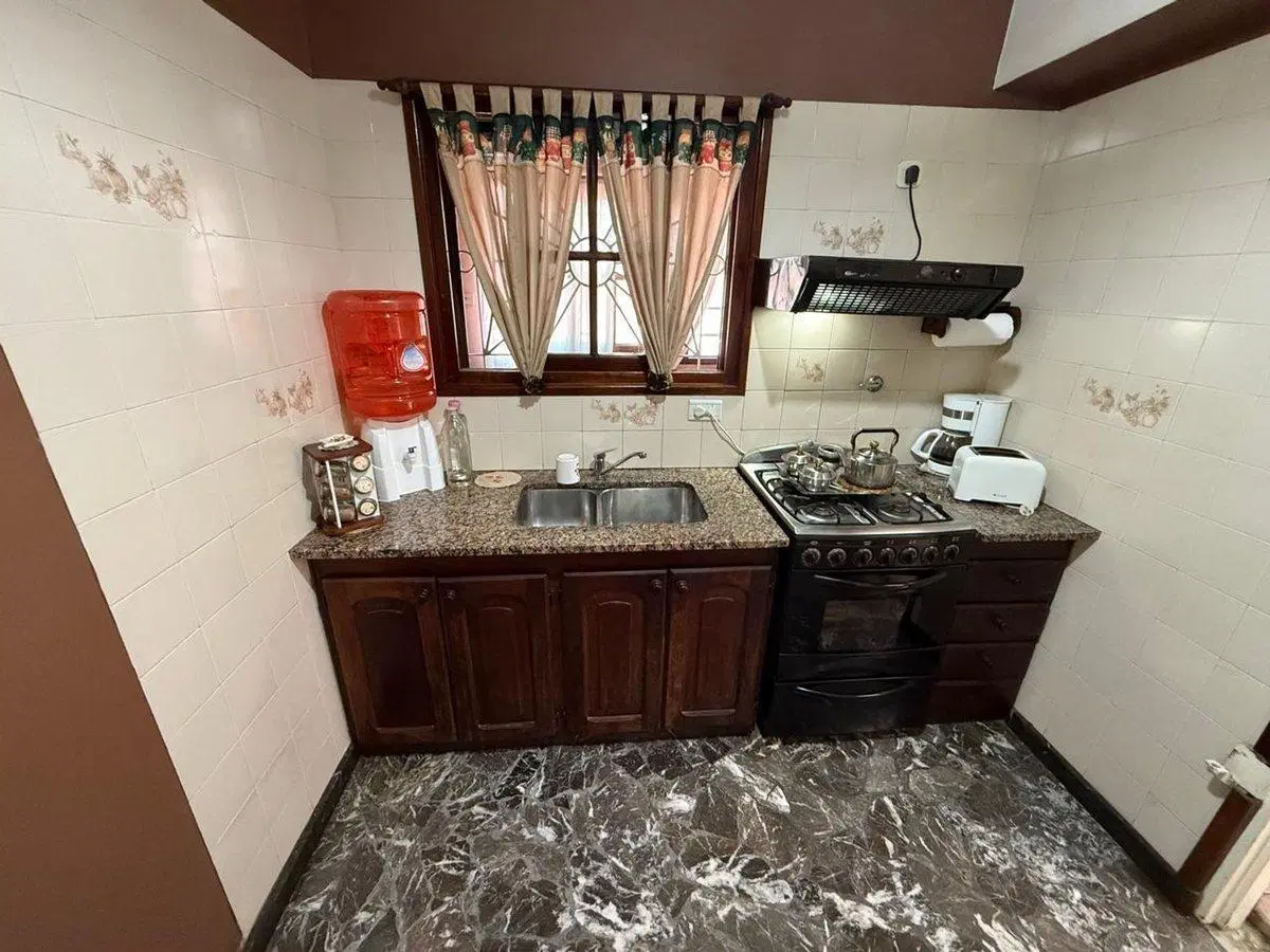 Duplex 3 dormitorios c/ cochera y quincho - Bernal 5