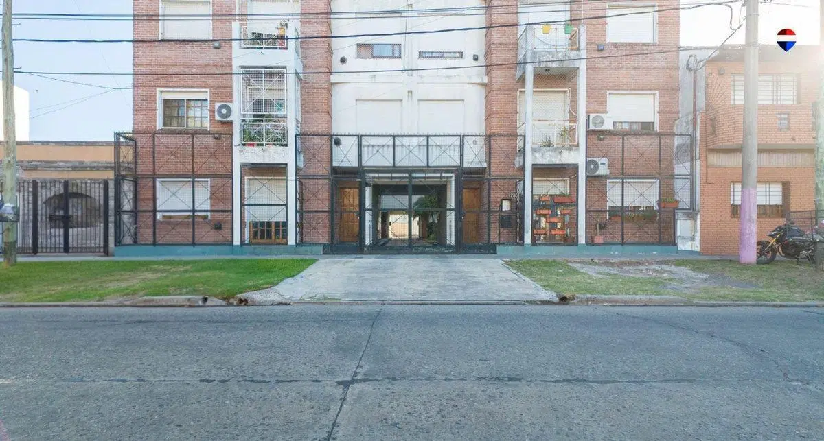 VENTA DPTO 2 AMB QUILMES COCHERA APTO CREDITO 5