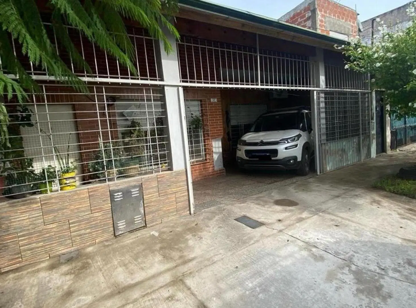 VENTA CASA 3 AMBIENTES, BERNAL OESTE 2
