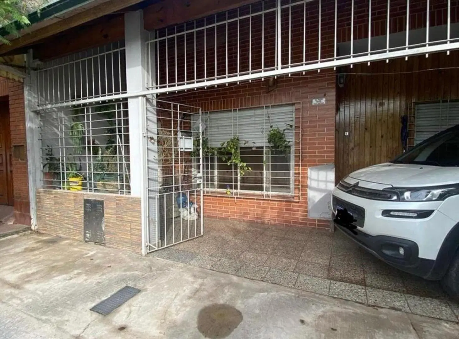 VENTA CASA 3 AMBIENTES, BERNAL OESTE 3