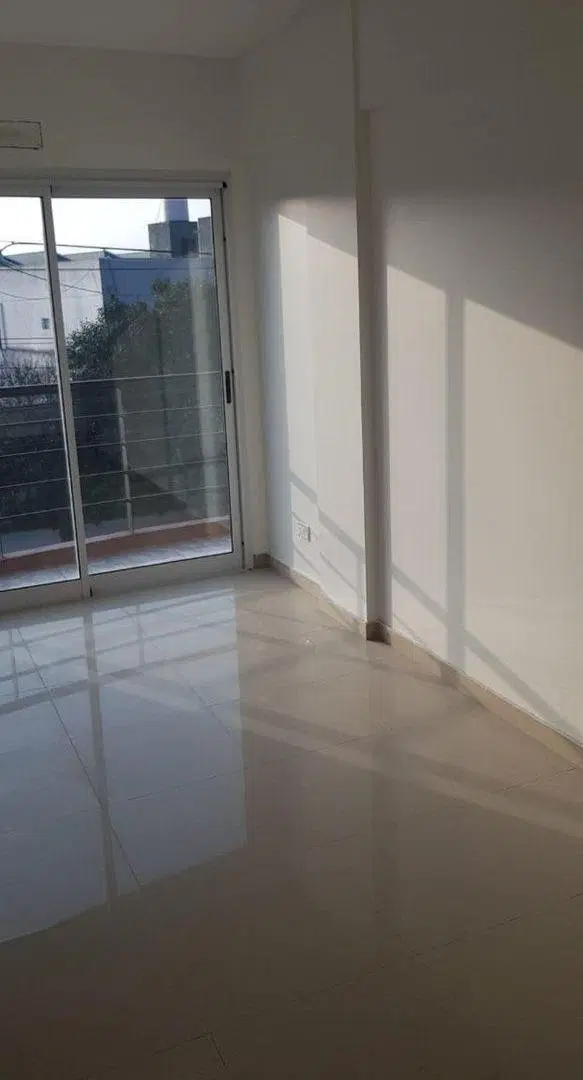 DEPARTAMENTO 3 AMBIENTES  BERNAL OESTE  FINANCIA 8