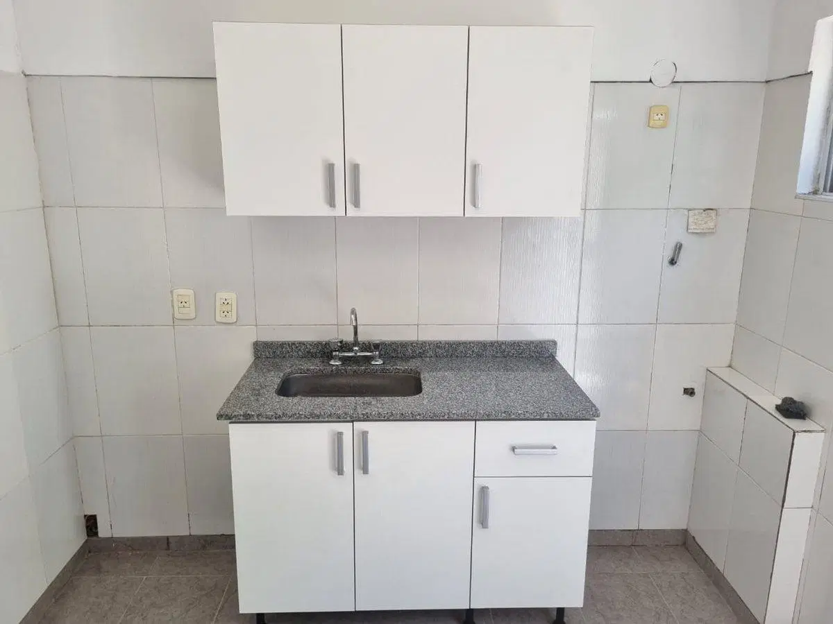 VENTA CASA 3 AMBIENTES, BERAZATEGUI. 2