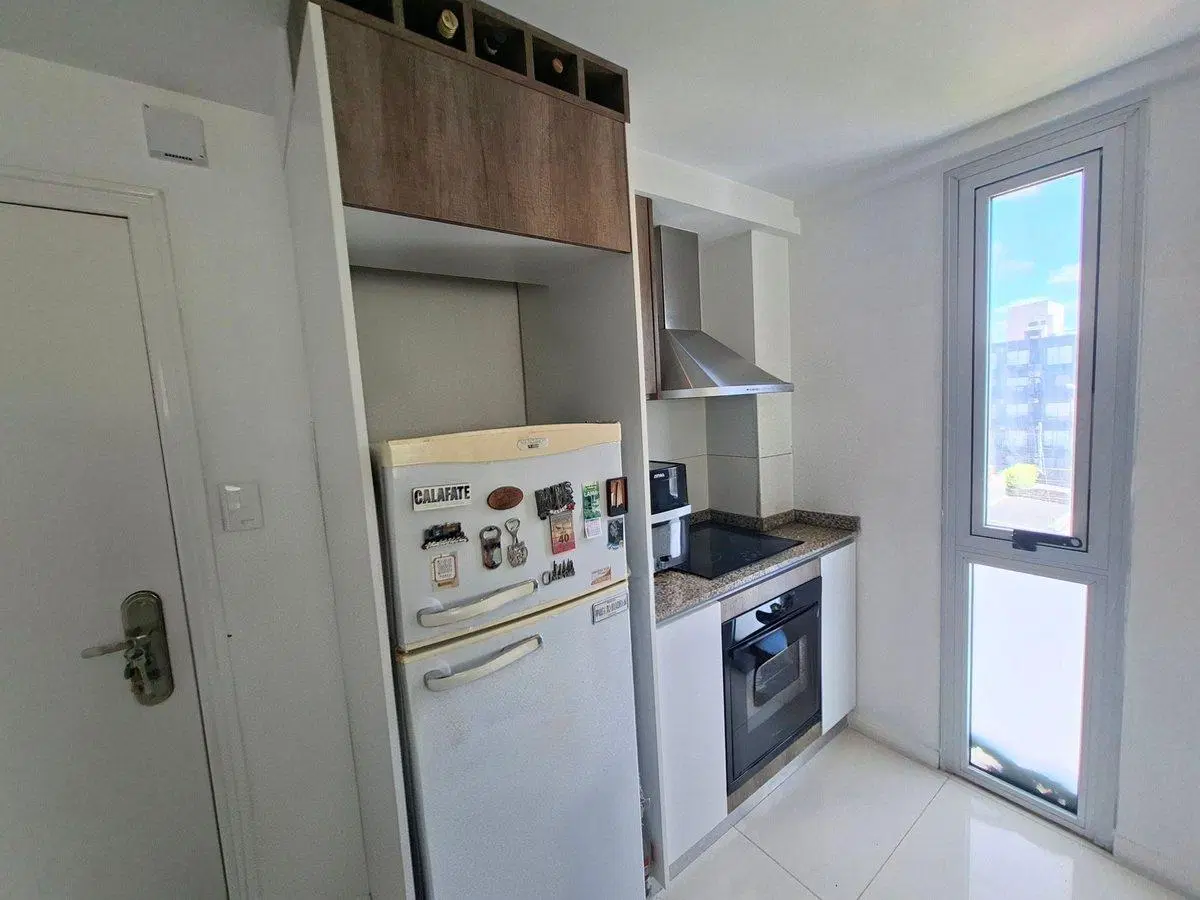 VENTA DEPTO MONOAMBIENTE AMPLIO, WILDE CENTRO 5