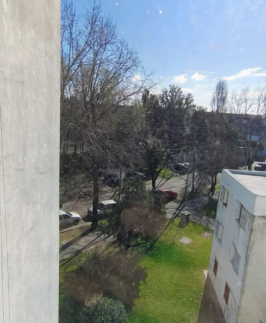 VENTA DEPARTAMENTO 4 AMBENTES QUILMES 8